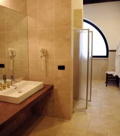 Masseria Relais Del Cardinale Hotel 5*